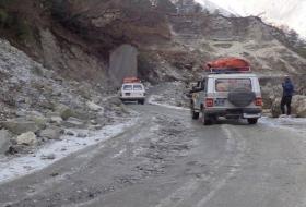 मुस्ताङ जोड्ने सडक बन्द दुई दिन थपियो