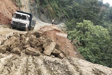विकासमा बेथिति : समयमा सकिँदैनन् ठूला आयोजना