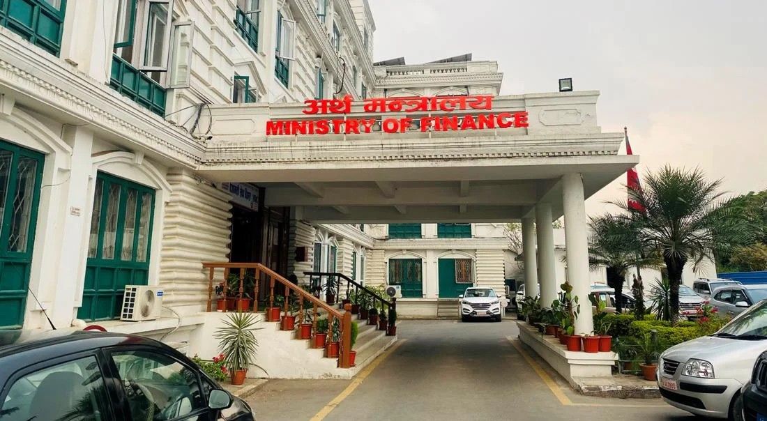 पाँच महिनामा ४ खर्ब ९ अर्ब ७८ करोड राजश्व संकलन
