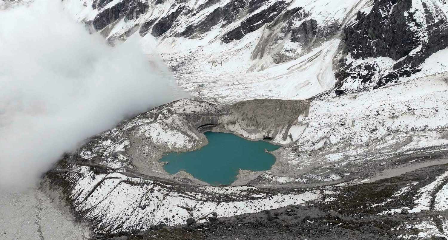 जलवायुका कारण सगरमाथा हिमक्षेत्र उच्च जोखिममा