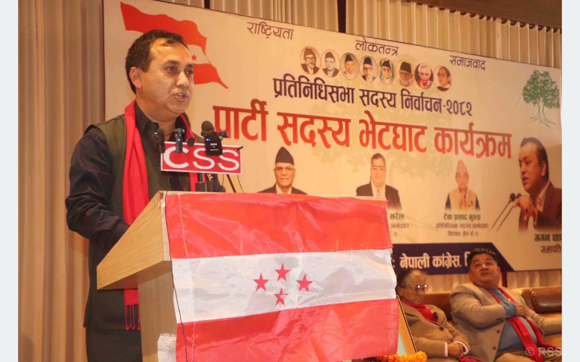 कसैलाई गाली नगरी एकढिक्का भएर निर्वाचनमा लाग्न पार्टी नेता कार्यकतालाई उपभापति शर्माको आग्रह