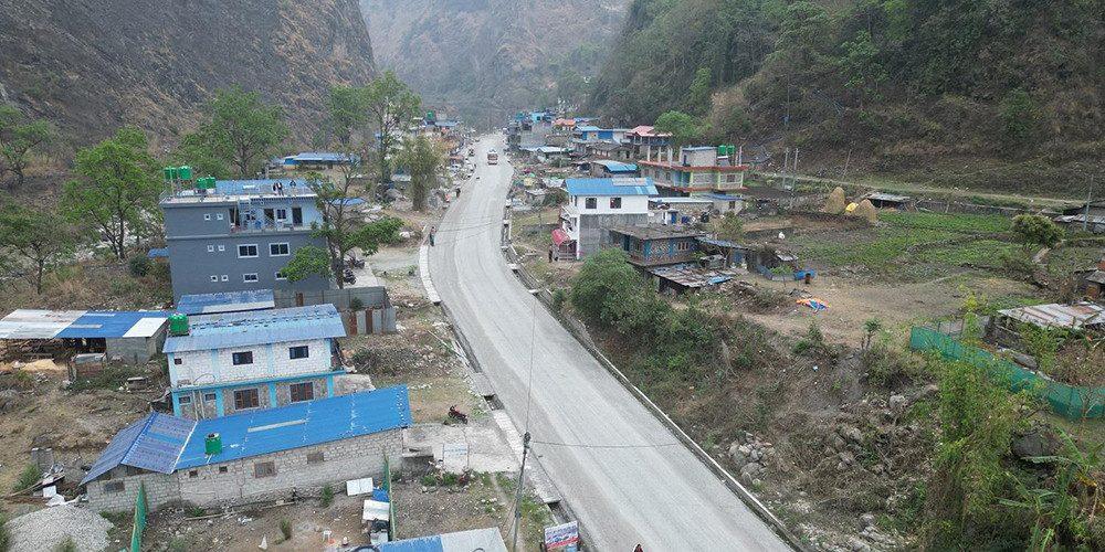 कालीगण्डकी करिडोरः तिप्ल्याङ–पोखरेबगर खण्डमा कालोपत्र