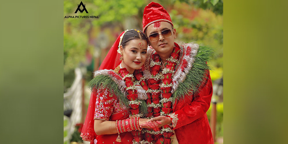 रियाशाले विवाहको तस्बिर पोस्ट गर्दै भनिन्, ‘सधैँका लागि तिमीलाई रोजेँ’ 