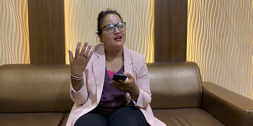 ‘श्रीमानलाई फिल्म उपहार दिने सपना अधुरै’