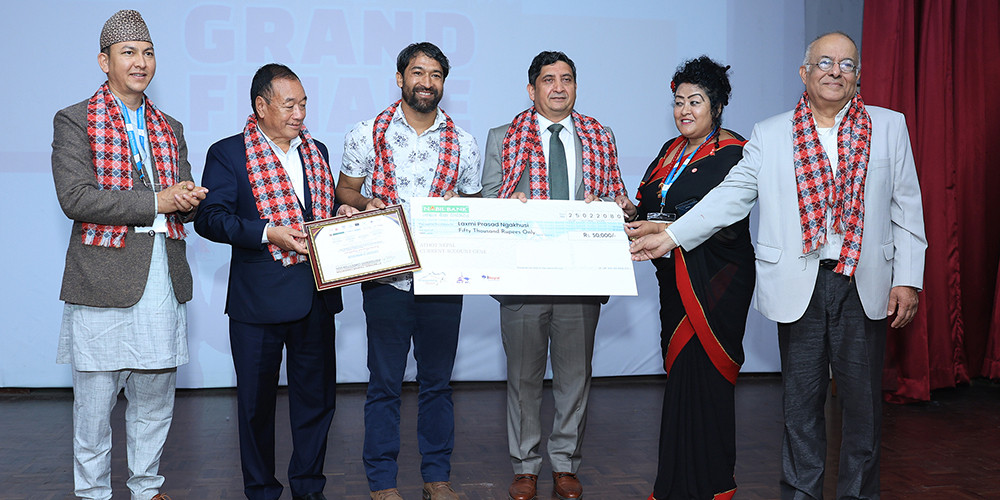 प्रिजेन्टिङ नेपाल दोस्रो राष्ट्रिय पर्यटन सम्मेलन तथा फोटोग्राफी प्रतियोगिता सम्पन्न, वाइल्ड लाइफ/वर्ड तर्फको पुरस्कार लक्ष्मीप्रसाद ङाखुसीलाई 