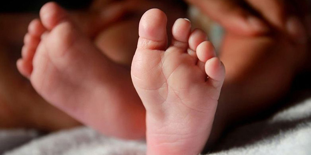 लिचीको दाना अड्किएर छ महिने बालकको मृत्यु