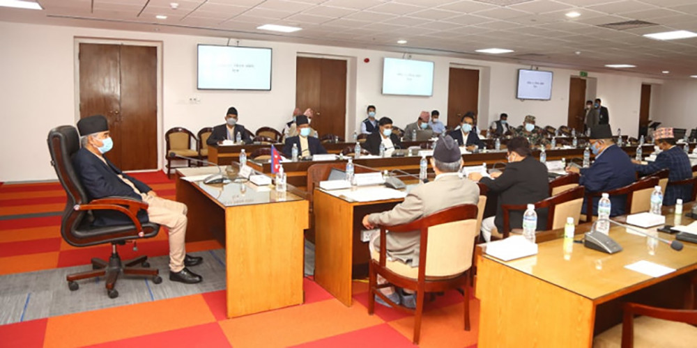 कोरोनाको तेस्रो लहरसँग जुध्ने तयारी तत्काल सुरु गर्न प्रधानमन्त्री देउवाको निर्देशन