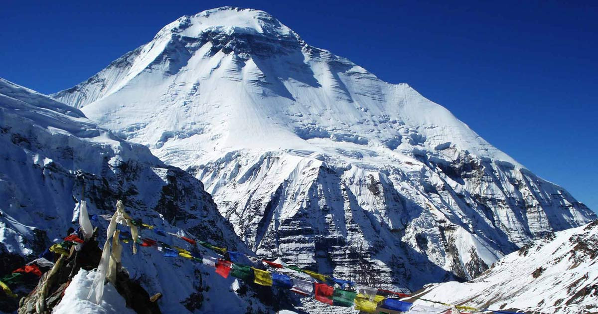 धौलागिरि आइसफल पदमार्ग  जोखिमको यात्रा    