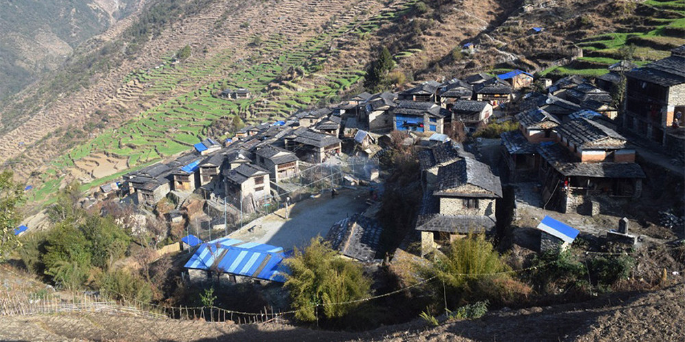 सडक पुग्दा पनि रोकिएन बसाइँसराइ