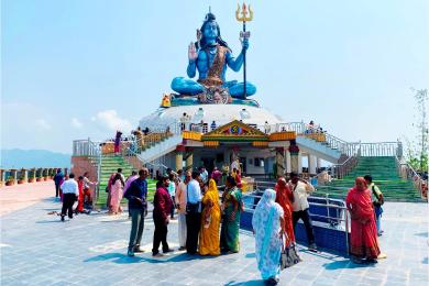 मन चोर्ने पुम्दीकोट