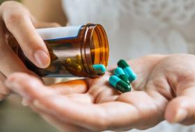 चिकित्सकको सुझाव छ  ‘एन्टिबायोटिकको जथाभावी प्रयोग गर्नुहुन्न’