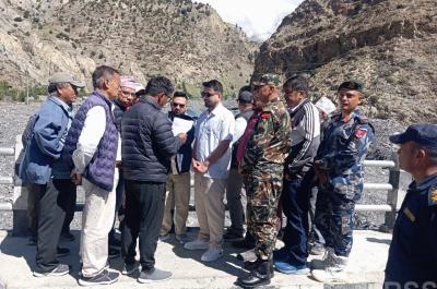 पूर्वाधारमन्त्री लम्साल कोरला सडकको निरीक्षणमा