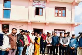 हलेसी तुवाचुङ नगरपालिकाले विस्थापित नागरिकको आवास बनाउन सहयोग गर्ने