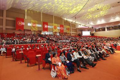 एमाले विधान महाधिवेशनमा समूहगत प्रस्तुति जारी, पूर्वराष्ट्रपति सक्रिय राजनीतिमा आउन नहुने अधिकांश प्रतिनिधिको अभिमत