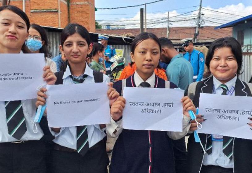 जेन–जीलाई डा. बाबुरामको अपील : ‘आन्दोलनलाई लक्ष्यमा नपुर्याएसम्म बीचैमा छोड्नुहुन्न’