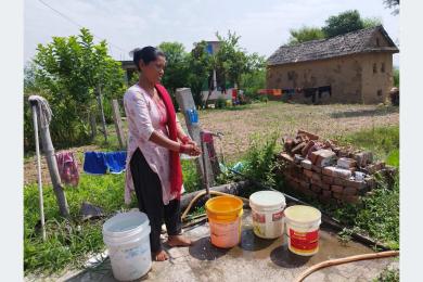 घरघरमा पानीका धारा पुर्‍याउँदै स्थानीय सरकार