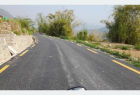 पर्वतमा एक वर्षमा ४५ किलोमिटर ग्रामीण सडक कालोपत्र