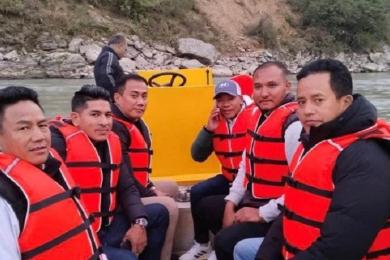 पर्यटकीयस्थल दोलालघाटमा मोटरबोट परीक्षण